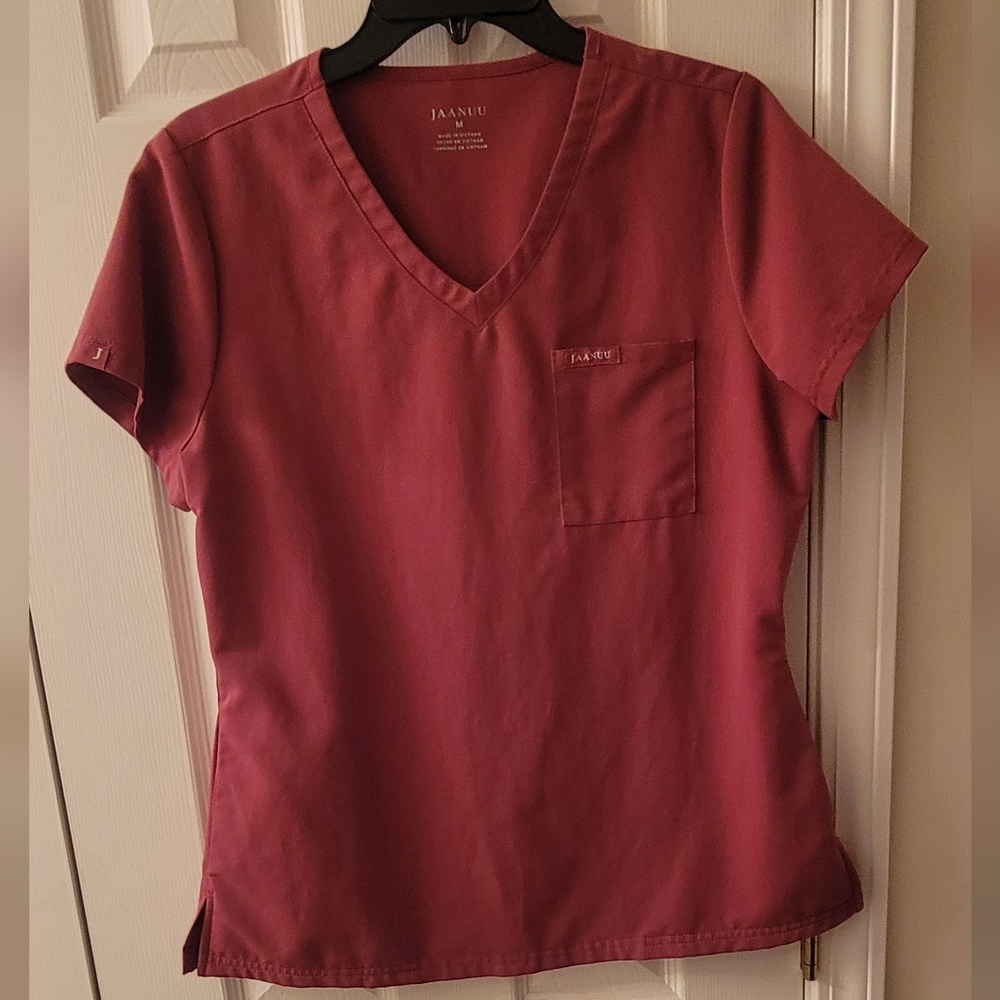Jaanuu scrubs